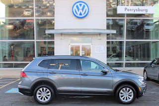 2018 Volkswagen Tiguan 2.0T SEL 4Motion 3VV2B7AX5JM030442 2018 Volkswagen Tiguan 2.0T SEL 4Motion