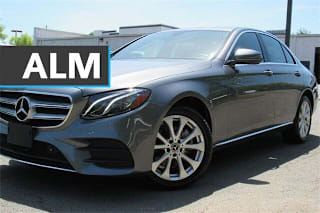 2019 Mercedes-Benz E-Class E 300 4MATIC WDDZF4KB4KA674053 2019 Mercedes-Benz E-Class E 300 4MATIC