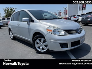 2008 Nissan Versa 1.8 SL 3N1BC13E48L371757 2008 Nissan Versa 1.8 SL