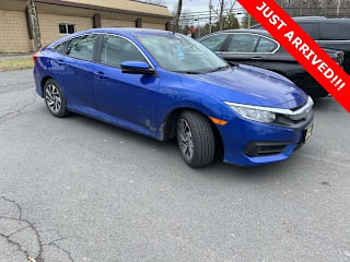 2018 Honda Civic 2HGFC2F73JH590484 2018 Honda Civic