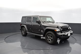 2018 Jeep Wrangler Unlimited Sport 1C4HJXDG9JW121625 2018 Jeep Wrangler Unlimited Sport