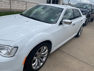 2018 Chrysler 300 Limited 2C3CCAEG5JH122998 2018 Chrysler 300 Limited