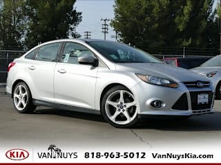 2012 Ford Focus 1FAHP3J29CL244027 2012 Ford Focus