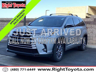 2017 Toyota Highlander XLE 5TDJZRFH0HS417011 2017 Toyota Highlander XLE