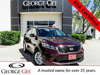 2019 Kia Sorento LX 5XYPGDA32KG439286 2019 Kia Sorento LX