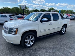 2010 Chevrolet Avalanche LTZ 3GNNCGE09AG186060 2010 Chevrolet Avalanche LTZ
