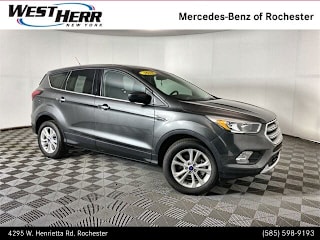 2019 Ford Escape SE 1FMCU9GD2KUA32812 2019 Ford Escape SE