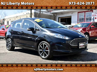2015 Ford Fiesta 3FADP4EJ5FM218727 2015 Ford Fiesta