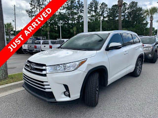 2018 Toyota Highlander XLE 5TDKZRFH7JS528973 2018 Toyota Highlander XLE