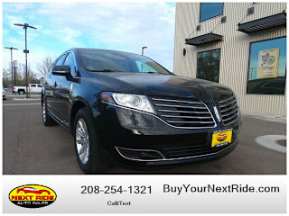 2017 Lincoln MKT Town Car Livery Fleet 2LMHJ5NK7HBL01415 2017 Lincoln MKT Town Car Livery Fleet