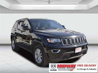 2018 Jeep Grand Cherokee Laredo 1C4RJFAG0JC199697 2018 Jeep Grand Cherokee Laredo