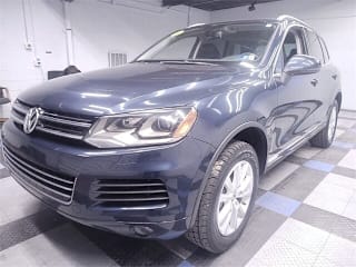 2013 Volkswagen Touareg WVGEF9BP3DD001611 2013 Volkswagen Touareg