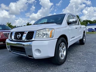 2005 Nissan Titan SE 1N6BA07A85N566922 2005 Nissan Titan SE