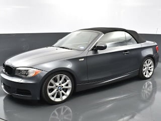 2013 BMW 1 Series 135i WBAUN7C57DVM27829 2013 BMW 1 Series 135i