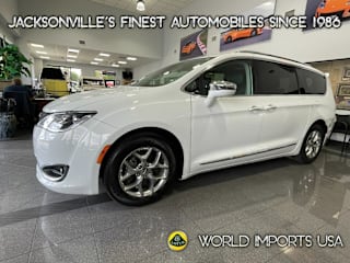 2018 Chrysler Pacifica Limited 2C4RC1GGXJR252563 2018 Chrysler Pacifica Limited