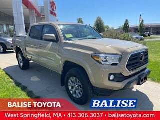 2018 Toyota Tacoma SR5 V6 3TMCZ5AN5JM138044 2018 Toyota Tacoma SR5 V6