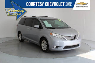 2017 Toyota Sienna XLE 8-Passenger 5TDYZ3DC5HS827919 2017 Toyota Sienna XLE 8-Passenger