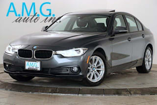 2018 BMW 3 Series 320i xDrive WBA8E5G51JNV03217 2018 BMW 3 Series 320i xDrive