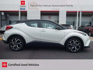 2019 Toyota C-HR XLE NMTKHMBX0KR074892 2019 Toyota C-HR XLE