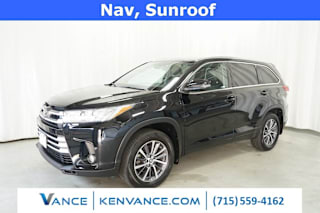 2018 Toyota Highlander XLE 5TDJZRFH4JS524035 2018 Toyota Highlander XLE
