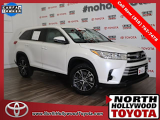 2019 Toyota Highlander LE 5TDZARFH2KS047553 2019 Toyota Highlander LE