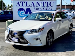2016 Lexus ES 300h Base JTHBW1GG2G2121173 2016 Lexus ES 300h Base