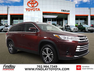 2019 Toyota Highlander LE 5TDZZRFH3KS357607 2019 Toyota Highlander LE