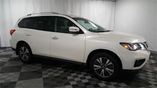 2017 Nissan Pathfinder SV 5N1DR2MM5HC688597 2017 Nissan Pathfinder SV