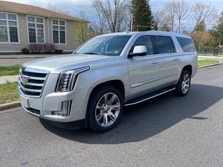 2017 Cadillac Escalade ESV Luxury 1GYS4HKJ7HR385706 2017 Cadillac Escalade ESV Luxury