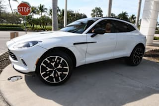 2021 Aston Martin DBX Base SCFVUJAW3MTV01229 2021 Aston Martin DBX Base