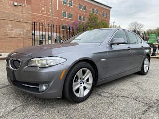 2013 BMW 5 Series 528i xDrive WBAXH5C56DD113085 2013 BMW 5 Series 528i xDrive