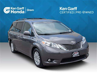 2017 Toyota Sienna XLE 8-Passenger 5TDYZ3DC9HS787912 2017 Toyota Sienna XLE 8-Passenger