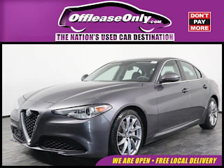 2017 Alfa Romeo Giulia ZARFAEBN1H7553522 2017 Alfa Romeo Giulia