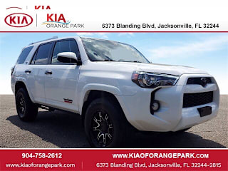 2017 Toyota 4Runner SR5 Premium JTEZU5JR9H5160510 2017 Toyota 4Runner SR5 Premium