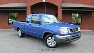 1998 Nissan Frontier XE 1N6DD26S0WC384442 1998 Nissan Frontier XE