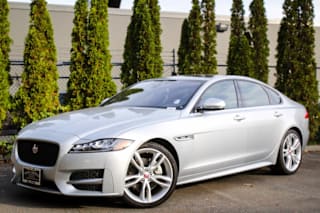 2018 Jaguar XF SAJBL4FX4JCY70301 2018 Jaguar XF