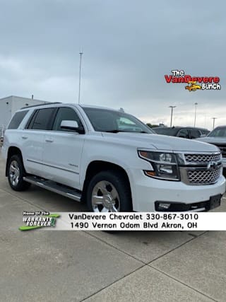2018 Chevrolet Tahoe LT 1GNSKBKC3JR152042 2018 Chevrolet Tahoe LT