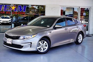 2017 Kia Optima LX 5XXGT4L38HG148992 2017 Kia Optima LX