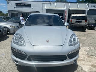 2011 Porsche Cayenne S WP1AB2A22BLA44088 2011 Porsche Cayenne S