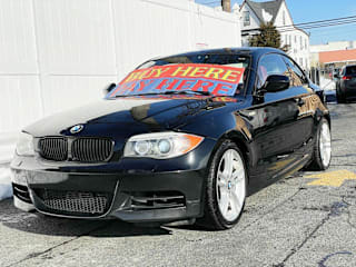 2012 BMW 1 Series WBAUC9C58CVM11994 2012 BMW 1 Series
