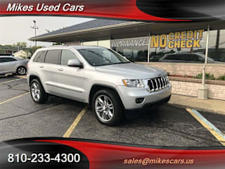 2011 Jeep Grand Cherokee Laredo 1J4RR4GG3BC525265 2011 Jeep Grand Cherokee Laredo