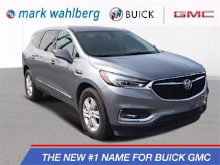 2020 Buick Enclave Essence 5GAEVAKW1LJ114801 2020 Buick Enclave Essence