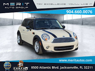 2013 MINI Cooper Cooper WMWSU3C56DT547071 2013 MINI Cooper Cooper