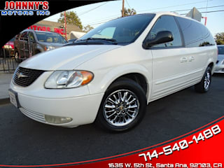 2002 Chrysler Town and Country Limited 2C8GP64L52R562341 2002 Chrysler Town and Country Limited