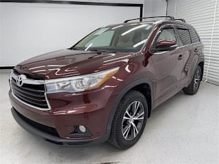 2016 Toyota Highlander XLE 5TDKKRFH8GS145539 2016 Toyota Highlander XLE