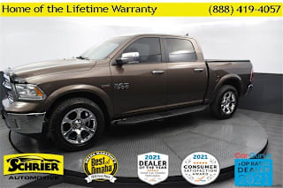 2018 Ram Pickup 1500 Laramie 1C6RR7NT0JS167206 2018 Ram Pickup 1500 Laramie