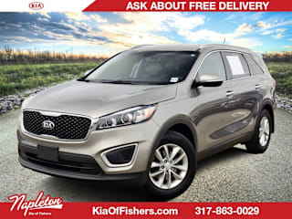 2017 Kia Sorento LX 5XYPG4A34HG294132 2017 Kia Sorento LX