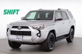 2019 Toyota 4Runner SR5 JTEBU5JR4K5679943 2019 Toyota 4Runner SR5