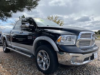 2015 Ram Pickup 1500 Laramie 1C6RR7VM6FS571885 2015 Ram Pickup 1500 Laramie