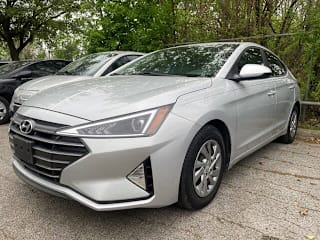 2019 Hyundai Elantra KMHD74LF0KU785860 2019 Hyundai Elantra